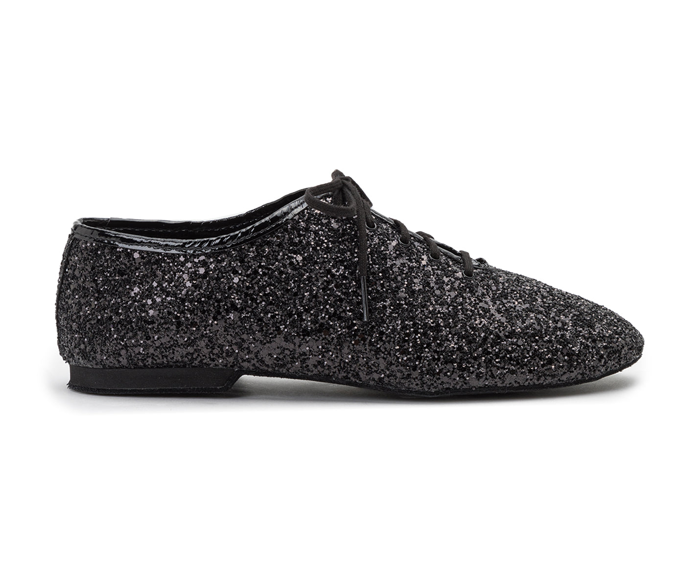 Seitenansicht der Dancing Queens 550/J03 Tanzschuhe in Black Cristal, Glitzerschnürschuh mit kleinem Absatz und strukturierter Oberfläche.
